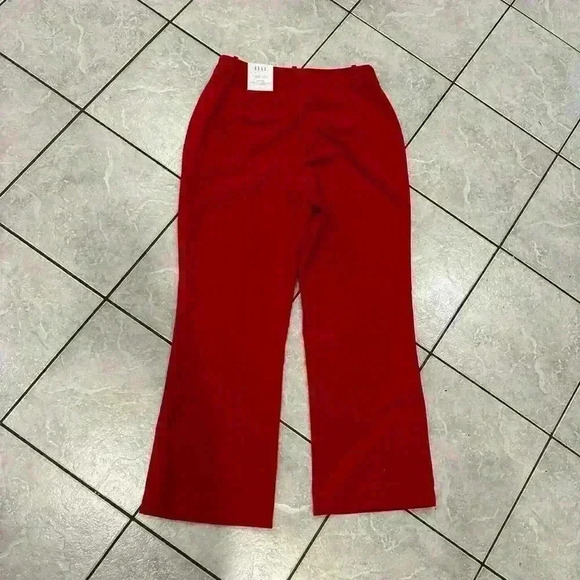 Elle Midrise Wide Leg Red Trousers Size 6 NWT - Picture 2 of 6